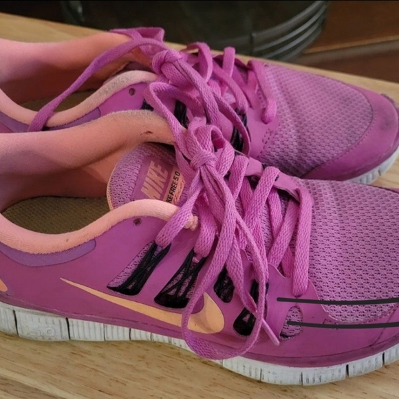 Nike Free 5.0 Running Shoes - Picture 3 of 5